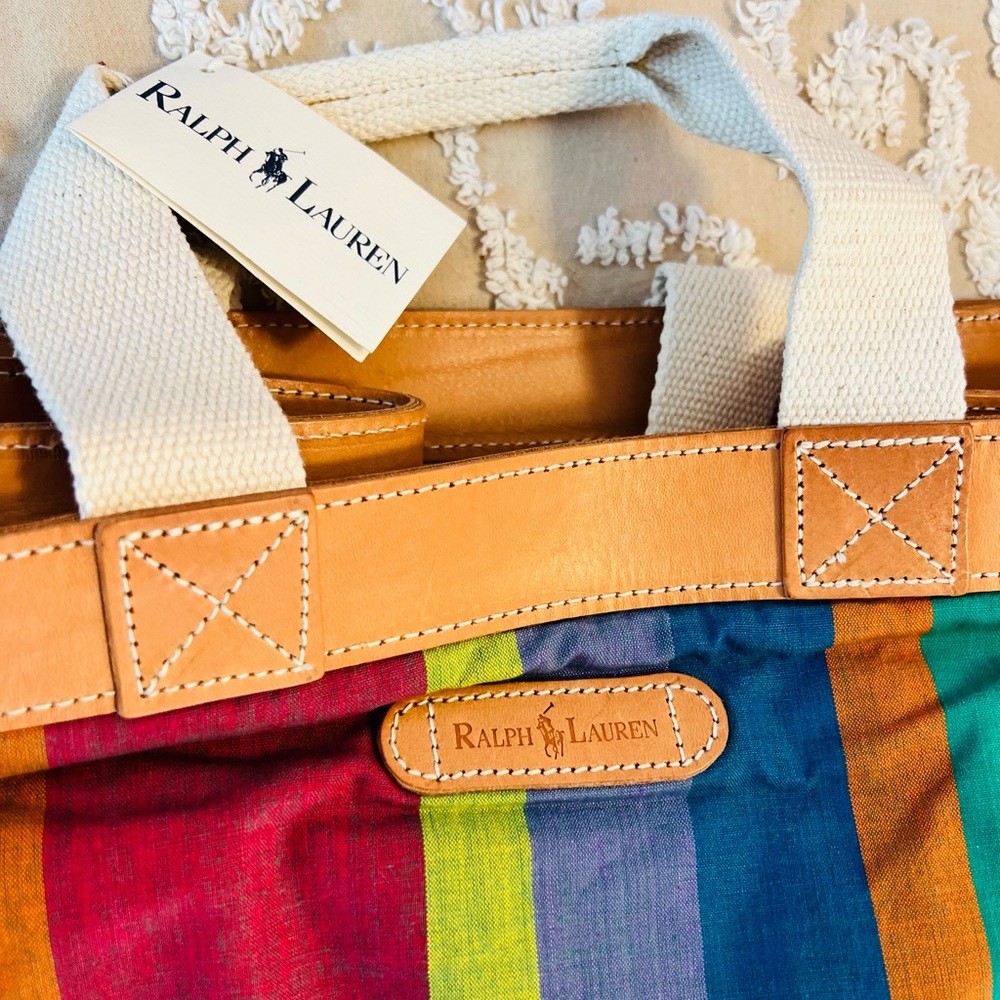 Polo by Ralph Lauren Madras Set of Tote and cosmetic bag. NWT
Vintage 1990s